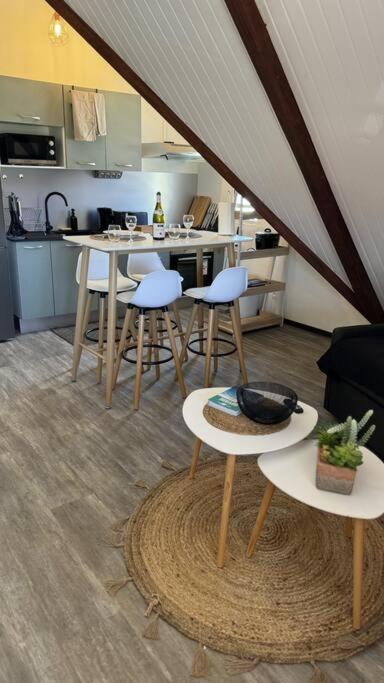 Апартаменты T2 Le Cosy, Au Coeur De Montjoly, Parking, Clim Remire-Montjoly Экстерьер фото